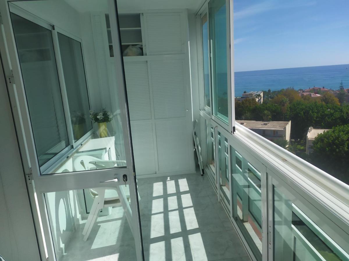 Ferienwohnung Carihuela Sea Views Torremolinos Exterior foto